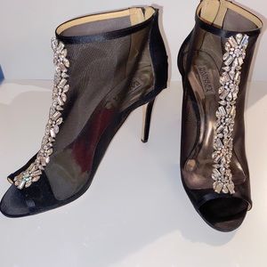 NWT Badgley Mischka Black Moss Ankle Boot sz 10